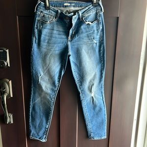 Old Navy Rickstar Super skinny jeans size 6 short